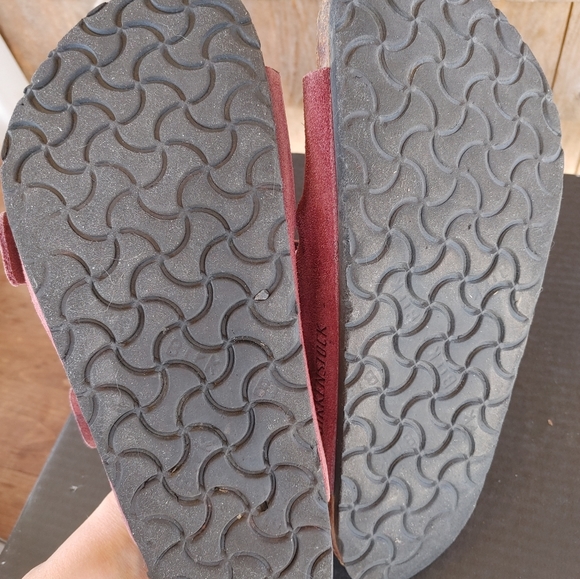 Birkenstocks Arizona, red suede, size 41 - Picture 4 of 6